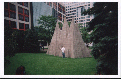 sculpture2.gif - 8998 Bytes